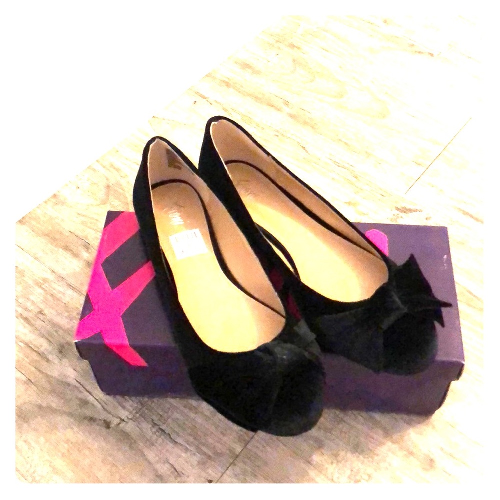 New Fioni Black Velvet Flat shoes 8 1/2